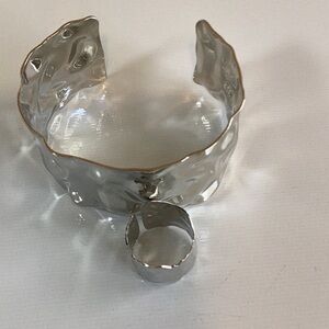 Hammered Silver Tone Cuff Bracelet and Wide Dome Ring Set - Silver